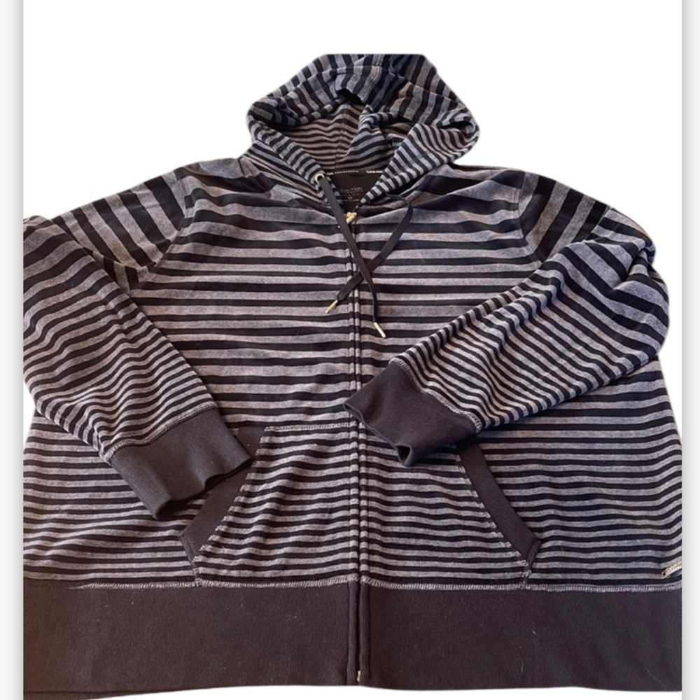 CALVIN KLEIN performance quick dry zip up hoodie